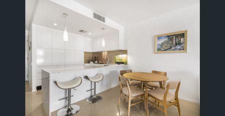 SHORT TERM - Pet Friendly Furnished Riverside Town House - ALL INCLUSIVE (15 WEEKS ONLY) - Photo 5