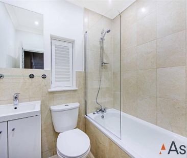 3 bedroom flat to rent - Photo 5