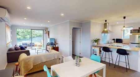 Ashhurst - 3 Bedrooms - Photo 2