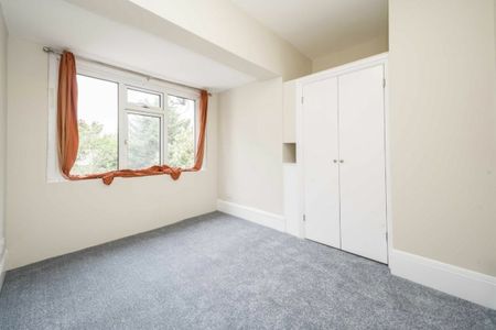 Ellesmere Road, W4, London - Photo 2