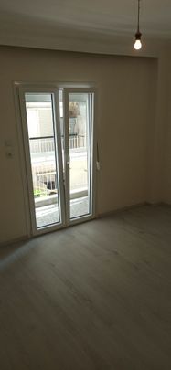 Studio/Γκαρσονιέρα για ενοικίαση - Συκιές, - Photo 1