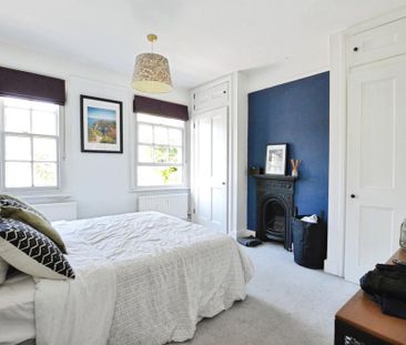 2 bedroom terraced house to rent - Photo 4