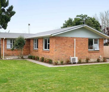 3 Bedroom, 1 Bathroom home - Photo 4