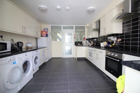 Humber Way, Slough - Photo 3