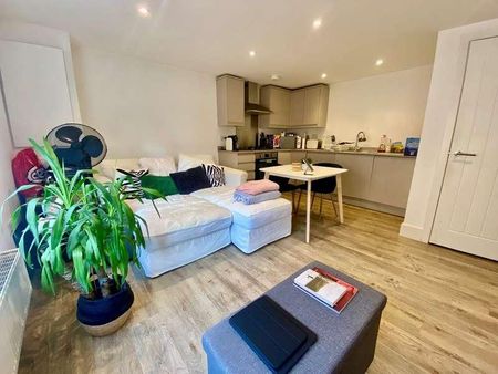 Knyveton Hall, Knyveton Road, Bournemouth, BH1 - Photo 2