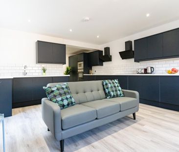 Cromwell Road #16 - Photo 5