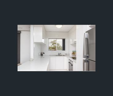 27/9 Dunmore Terrace, Auchenflower, Qld 4066 - Photo 1