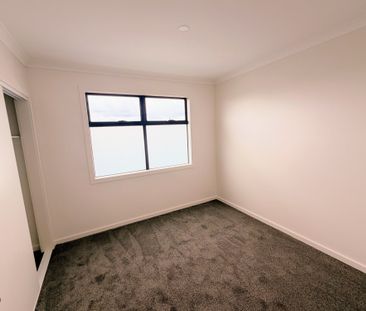 Thomastown - Photo 2