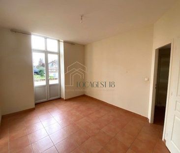 BOURGES CATHEDRALE - ENVIRONNEMENT TRES CALME - Photo 4