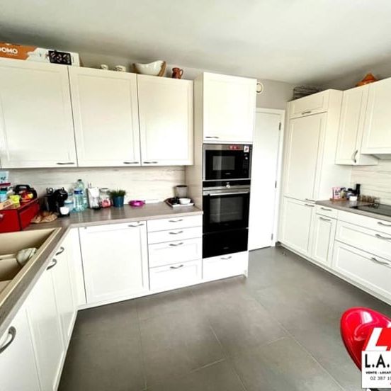 Appartement te huur - Photo 1