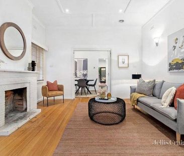 New Listing - Hawthorn East - Photo 2