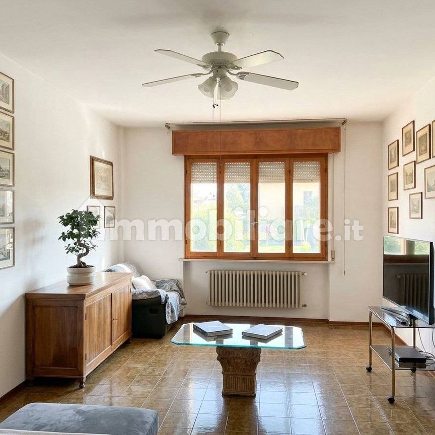 Quadrilocale via Giambattista Vico 85, Borgo Molino, Portone, Senigallia - Foto 1