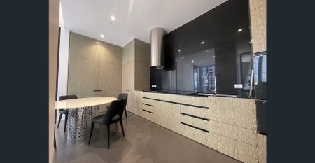 Contemporary and Fashionable Sub-Penthouse Apartment in M Docklands - Photo 5