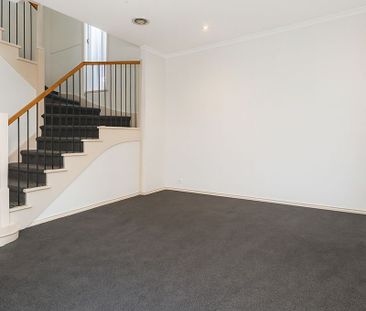 Thinking of selling? Contact our agent - Photo 5