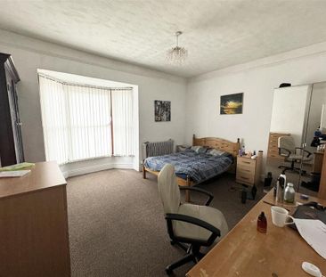 4 bedroom house to rent - Photo 2