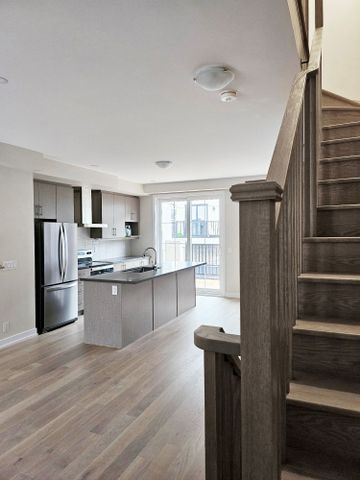 For Lease - 4 Guardhouse Crescent, Markham, Ontario - Photo 3