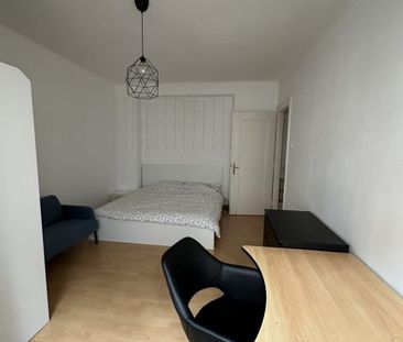 1 pièce avec balcon - Photo 3