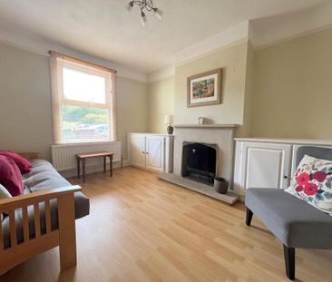 3 bedroom terraced house to rent - Photo 1