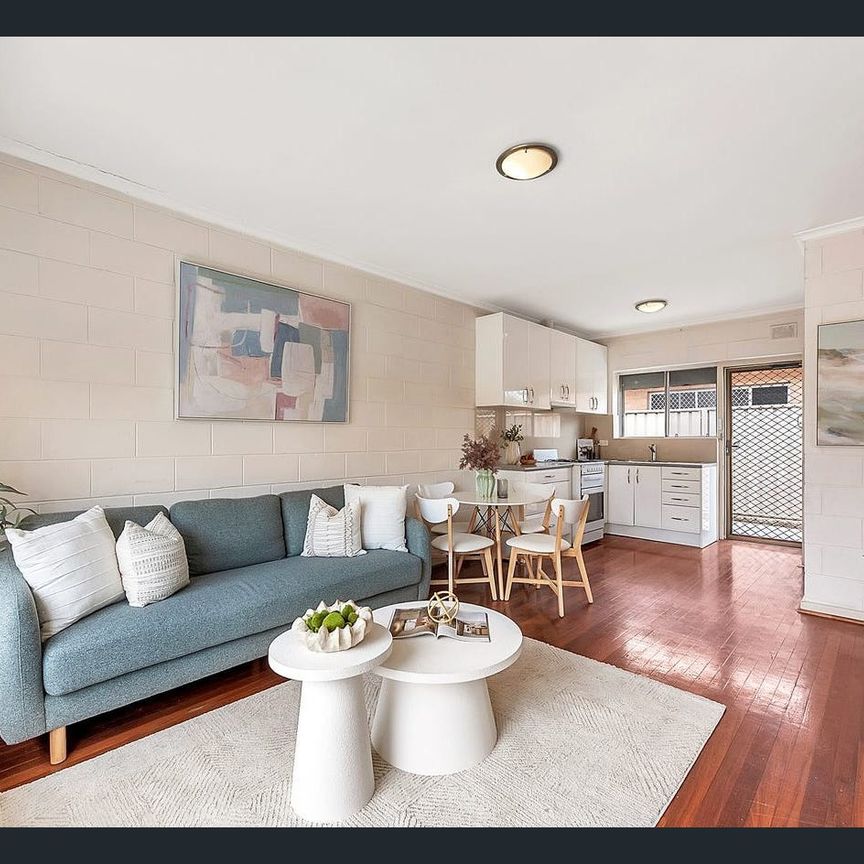 Walking Distance to Largs Bay!! - Photo 1