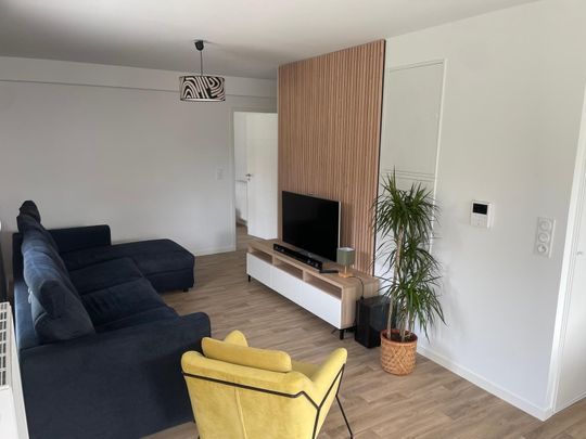 Location Appartement 3 pièces 79m² - Photo 1