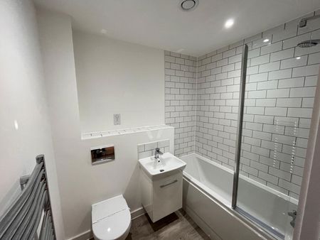 Bilsborrow Avenue - Photo 2