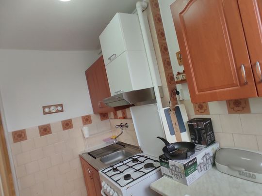 2 pok.mieszkanie, balkon, piwnica, winda w bloku - Zdjęcie 1