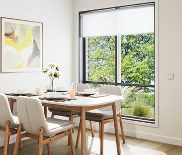 Spacious & Stylish 4 Bed Townhouse – Everything at Your Doorstep - Photo 3