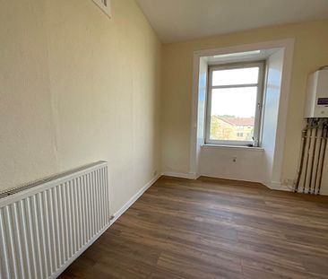 Price £650 pcm - Available Now - Unfurnished - Photo 2