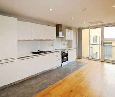 Hardwicks Square, London, SW18 4LP - Photo 1