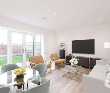 Wrexham Road, Noak Hill, RM3 - Photo 1