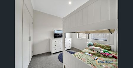 !! Stunning Brand New Family Home for Rent in Mambourin !! - Photo 5