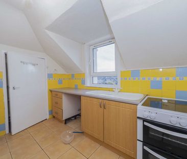 £795 pcm - Available 21/06/2025 - Unfurnished - Photo 1