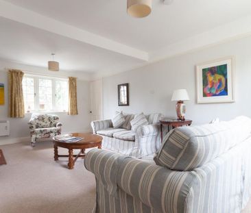 2 bedroom detached house to rent - Photo 1