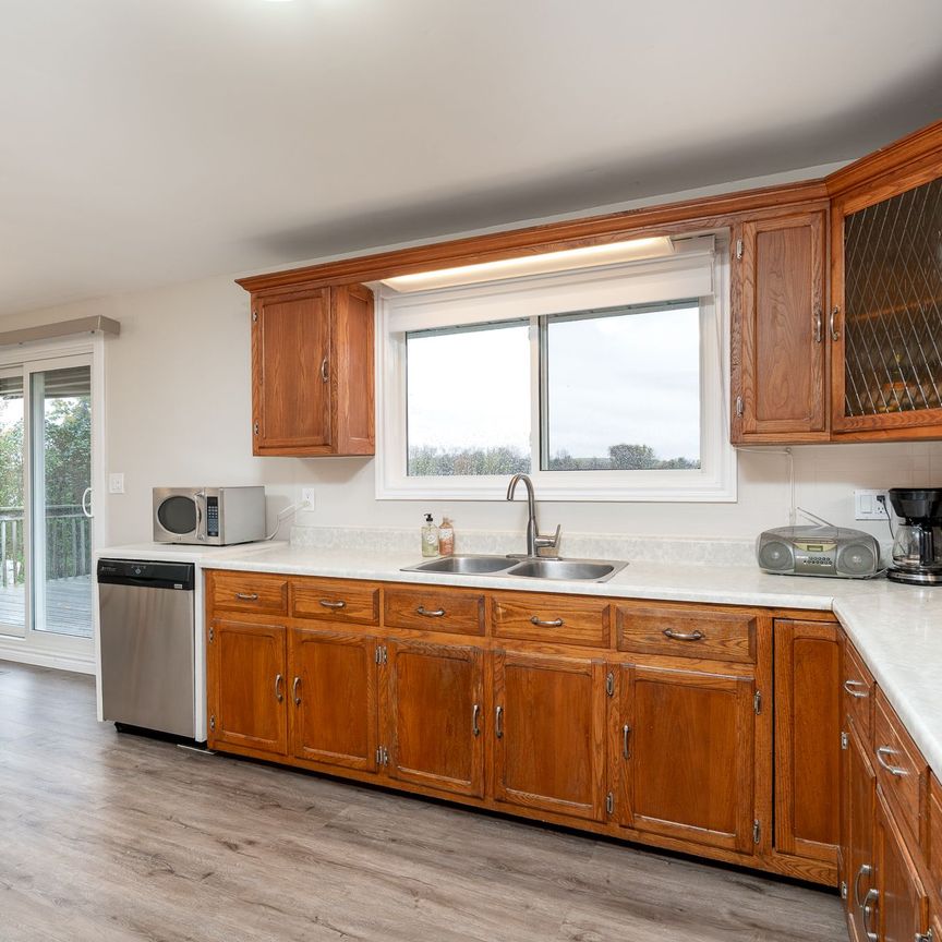 For Lease - 321 Rosebush Road Unit# MAIN, Quinte West, Ontario - Photo 1