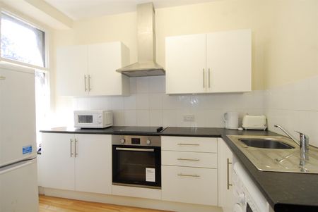 TFF Alexandra Road, Mutley, Plymouth - Photo 3