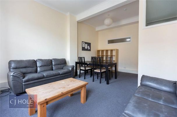 5 bedroom property to rent - Photo 1