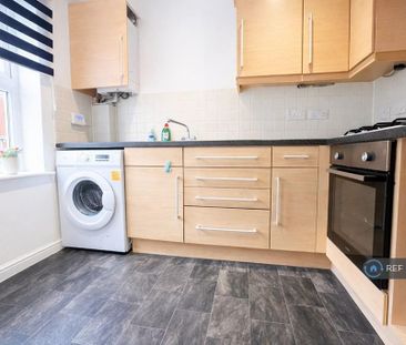 2 bedroom terraced house to rent - Photo 6