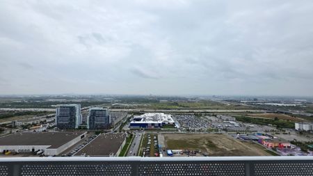 For Lease - 28 Interchange Way Unit# 3711, Vaughan, Ontario - Photo 3