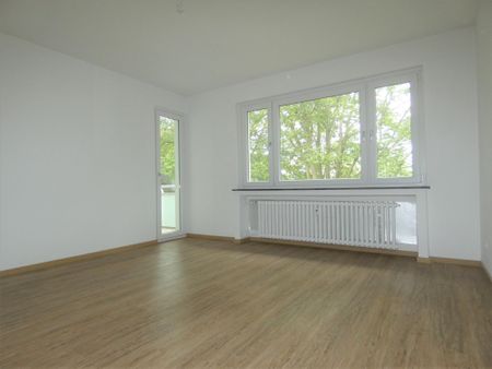 3-Zimmer-Wohnung mit sehr gr. neuen Balkon! - Foto 5