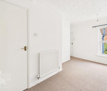 2 bedroom terraced house to rent - Photo 5