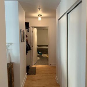 Condo a louer - Photo 2