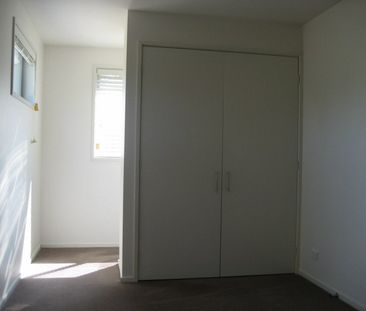 Booroondara Street, Reid ACT 2612 - 1 bed house for Rent, $465 per ... - Photo 4