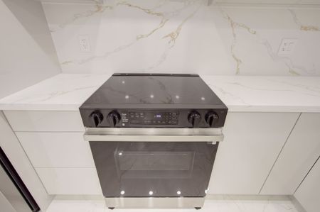 For Lease - 95 South Bend Road Unit# Lower Unit, Hamilton, Ontario - Photo 3