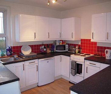 Stylish 6 bed property in prime location. Bills included. No fees. - Photo 6