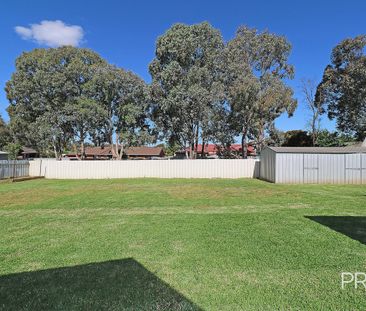 12 Canola Place, Estella NSW 2650 - Photo 3