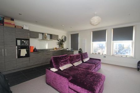 1 bedroom flat to rent - Photo 3