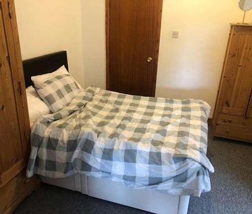 Sketty Avenue, Sketty, Swansea, SA2 - Photo 2