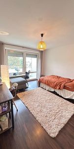 Zimmer mit Balkon in 2er-WG frei - Photo 4