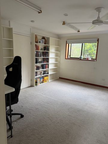 Greenslopes - Photo 3