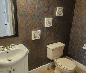 For Lease - 32 Magani Drive Unit# main & second floor, Bradford Wes... - Photo 4